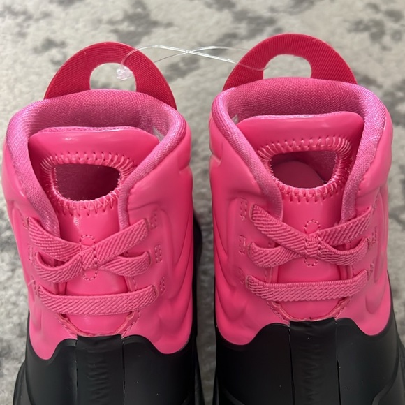 NWOT Air Jordan Drip 23 Rain Boot Pink 7C - Picture 4 of 13